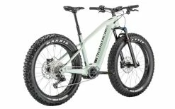 Moustache Bikes Fatbike électrique Moustache 26 Fat 4 Bleu électrique Brillant- 2023 -Vélo Soldes Boutique fatbike electrique moustache 26 fat 4 bleu electrique brillant 2023 2