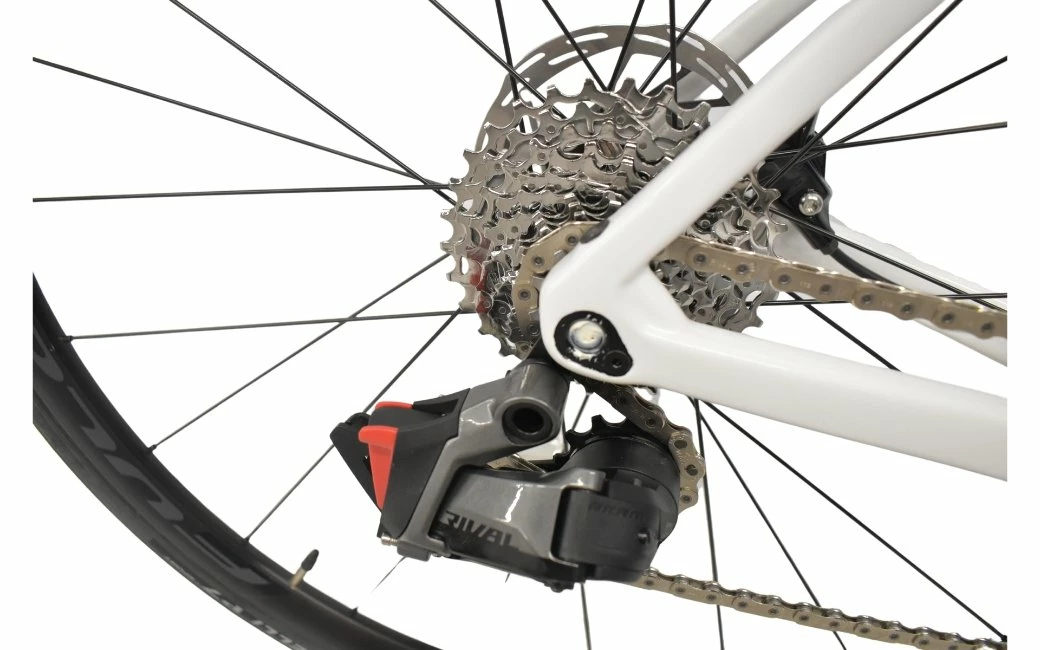 Vélo De Route COLNAGO V3 Rival ETap AXS Blanc/Noir - 2022 4 Vélo De Route COLNAGO V3 Rival ETap AXS Blanc/Noir - 2022 – Image 4