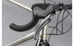 Genesis Bike Vélo Gravel Genesis Croix De Fer Titane Gris - 2022 -Vélo Soldes Boutique velo gravel genesis croix de fer titane gris 2022 2