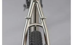 Genesis Bike Vélo Gravel Genesis Croix De Fer Titane Gris - 2022 -Vélo Soldes Boutique velo gravel genesis croix de fer titane gris 2022 4