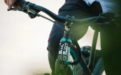 VTC Sunn Urb Sleek Vert/Noir 400Wh Femme - 2022 7 VTC Sunn Urb Sleek Vert/Noir 400Wh Femme - 2022 -Vélo Soldes Boutique vtc sunn urb sleek vertnoir 400wh femme 2022 3